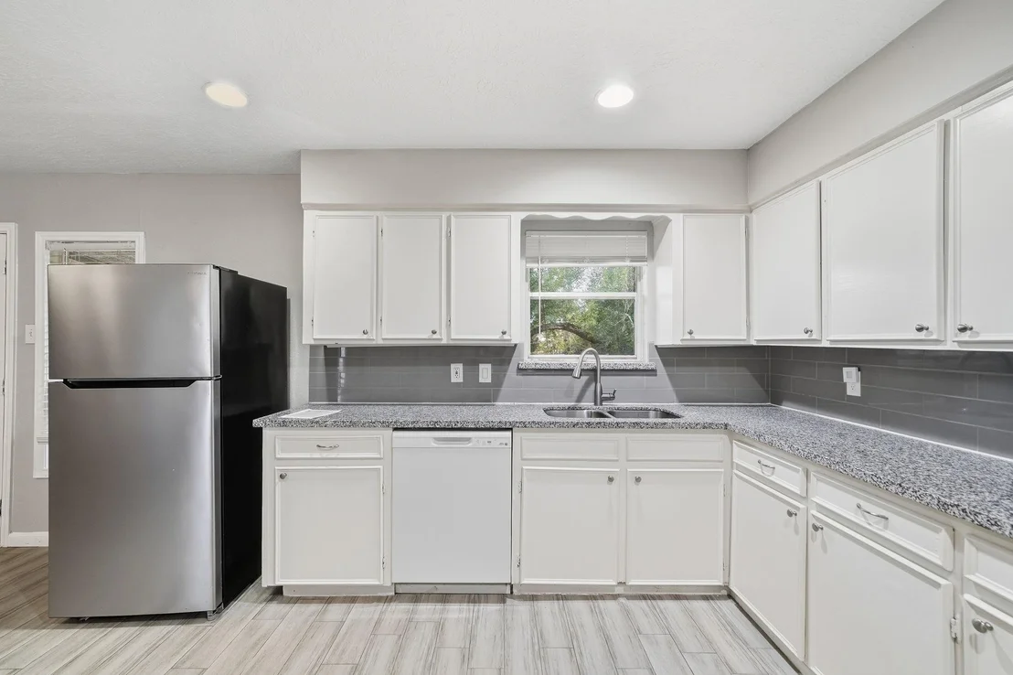 Photo of 5809 Melanite Avenue