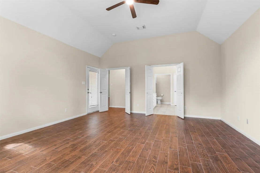 Photo of 712 Forest Lane Drive