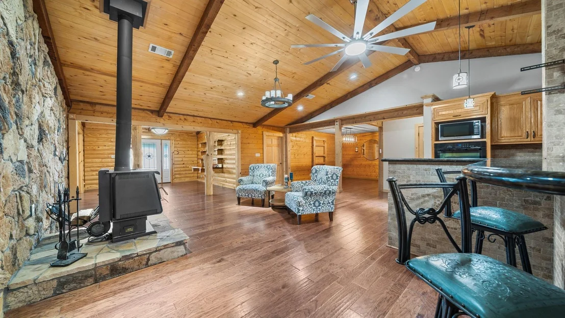 Photo of 16120 Brown Road