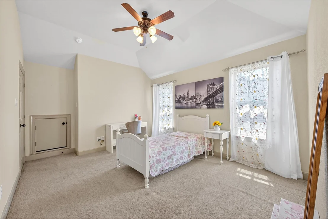 Photo of 46 Tallgrass Way