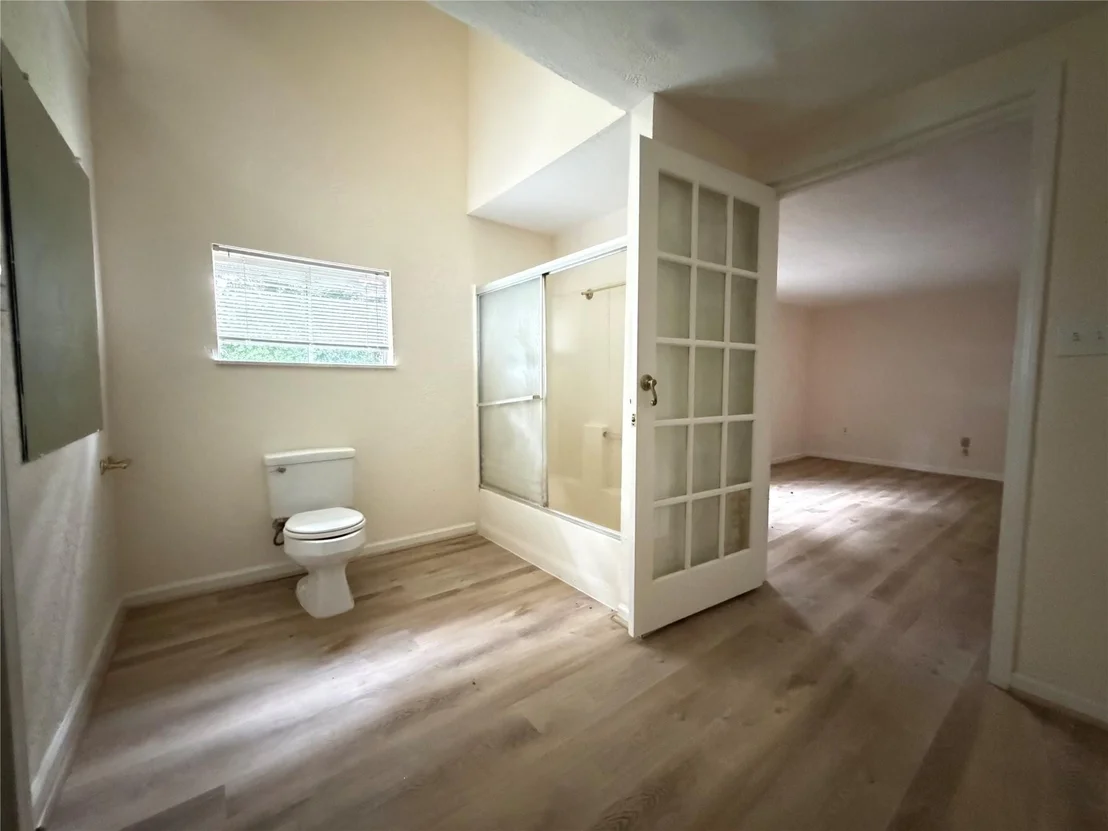 Photo of 15212 Cedar Circle