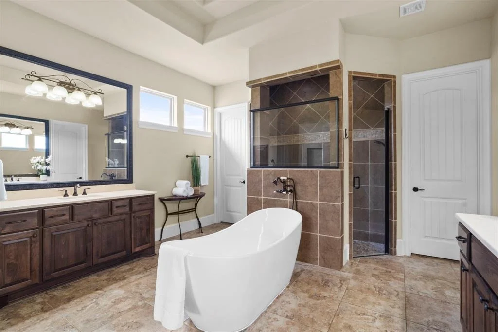 Photo of 2131 Grand River Drive