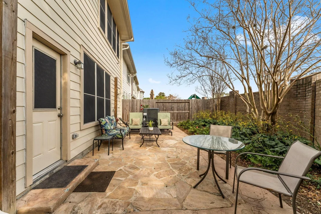 Photo of 1302 Ella Place