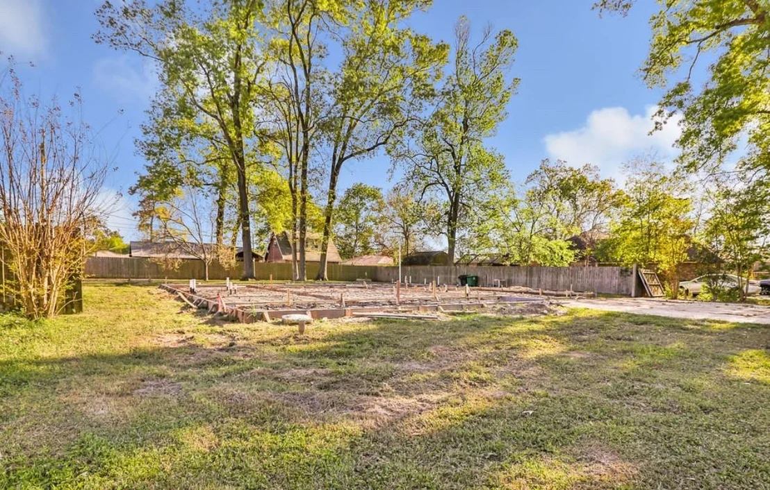 Photo of 718 Fall Creek Drive