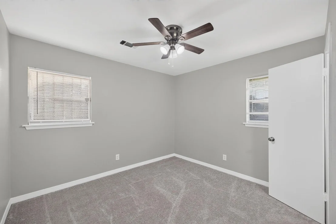 Photo of 6127 Rietta Street