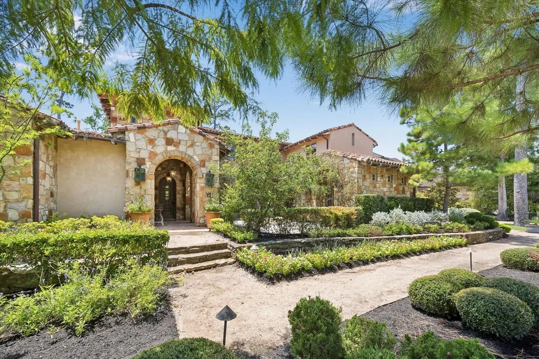Photo of 15 N Badger Lodge Circle