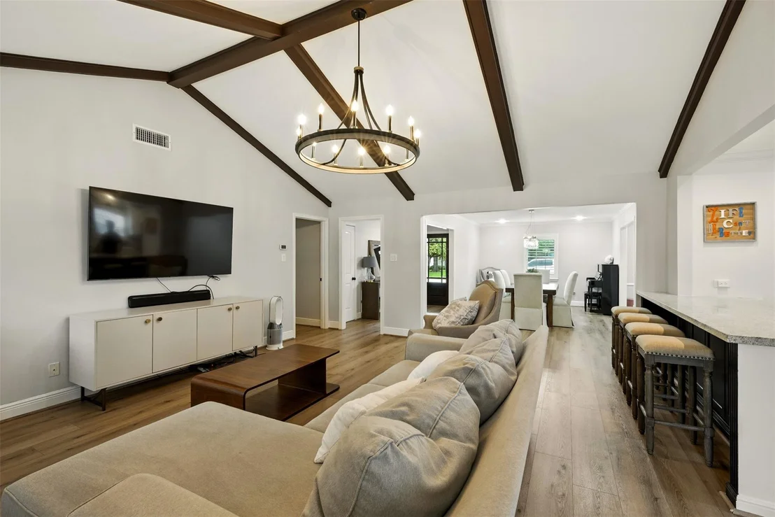 Photo of 10718 Chevy Chase Drive