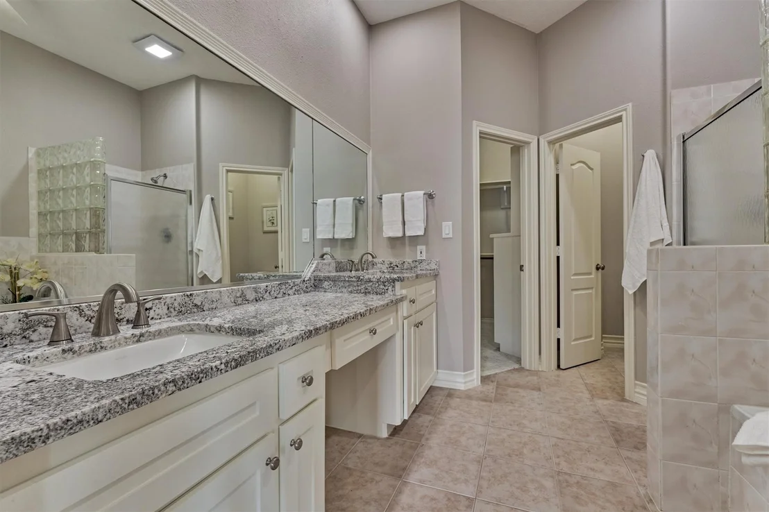 Photo of 4 Regency Point