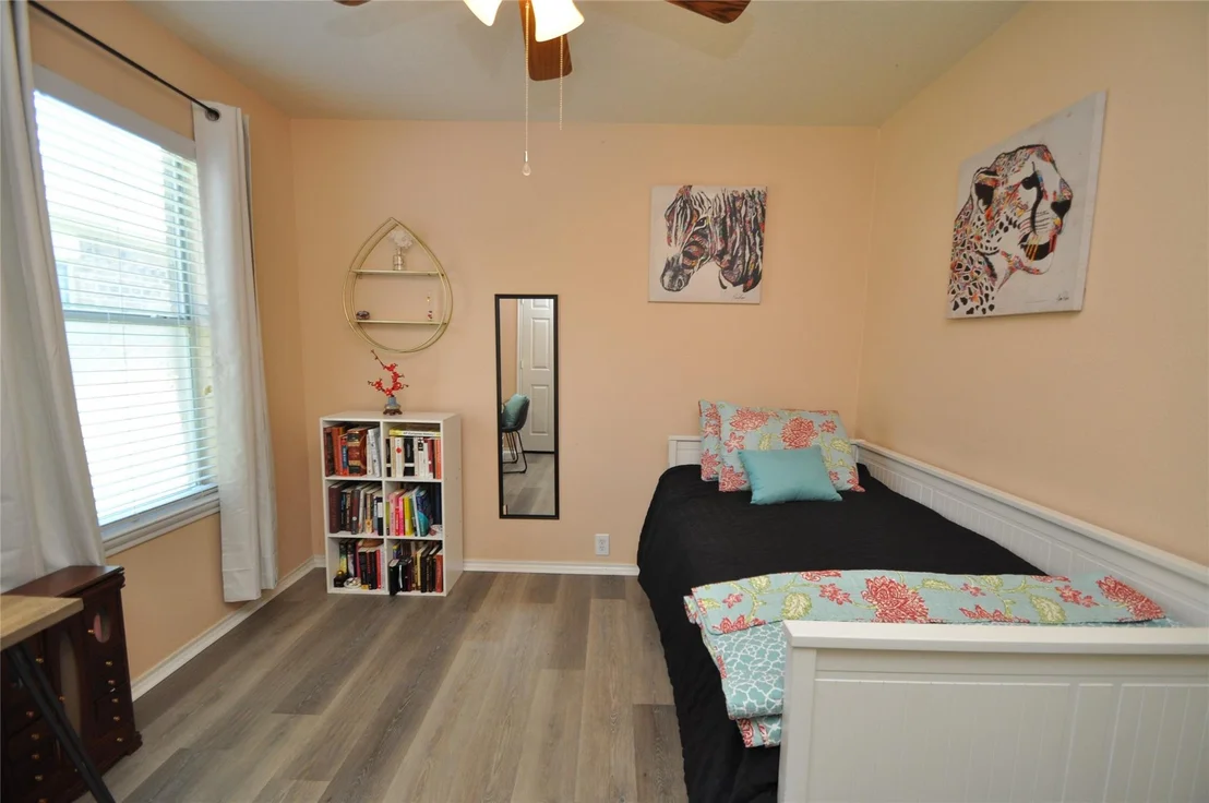 Photo of 5806 Spring Sunrise Drive