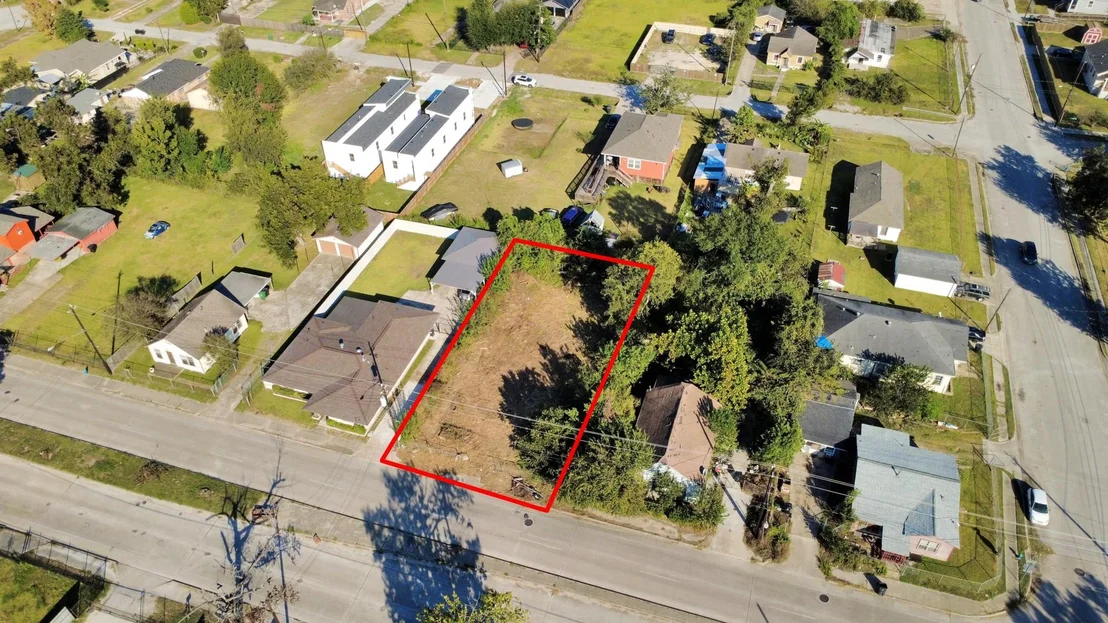 Photo of 4810 Hirsch Road