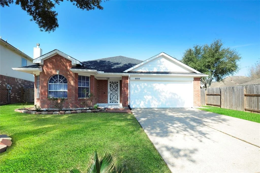 Photo of 4010 Eagle Bluff Court