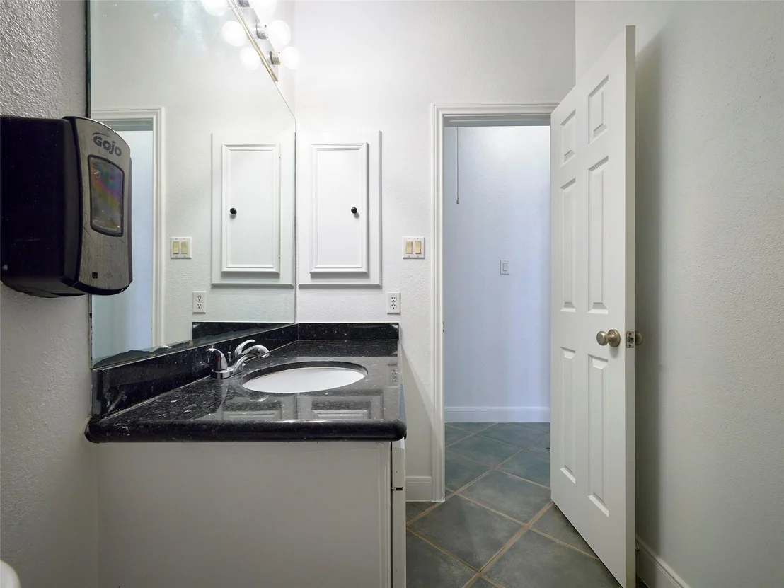 Photo of 2451 Teresa Drive