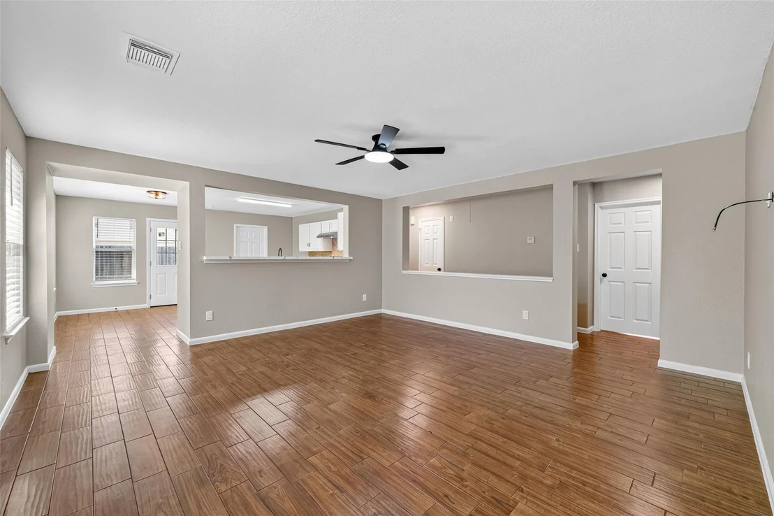 Photo of 21823 Haven Cove Lane
