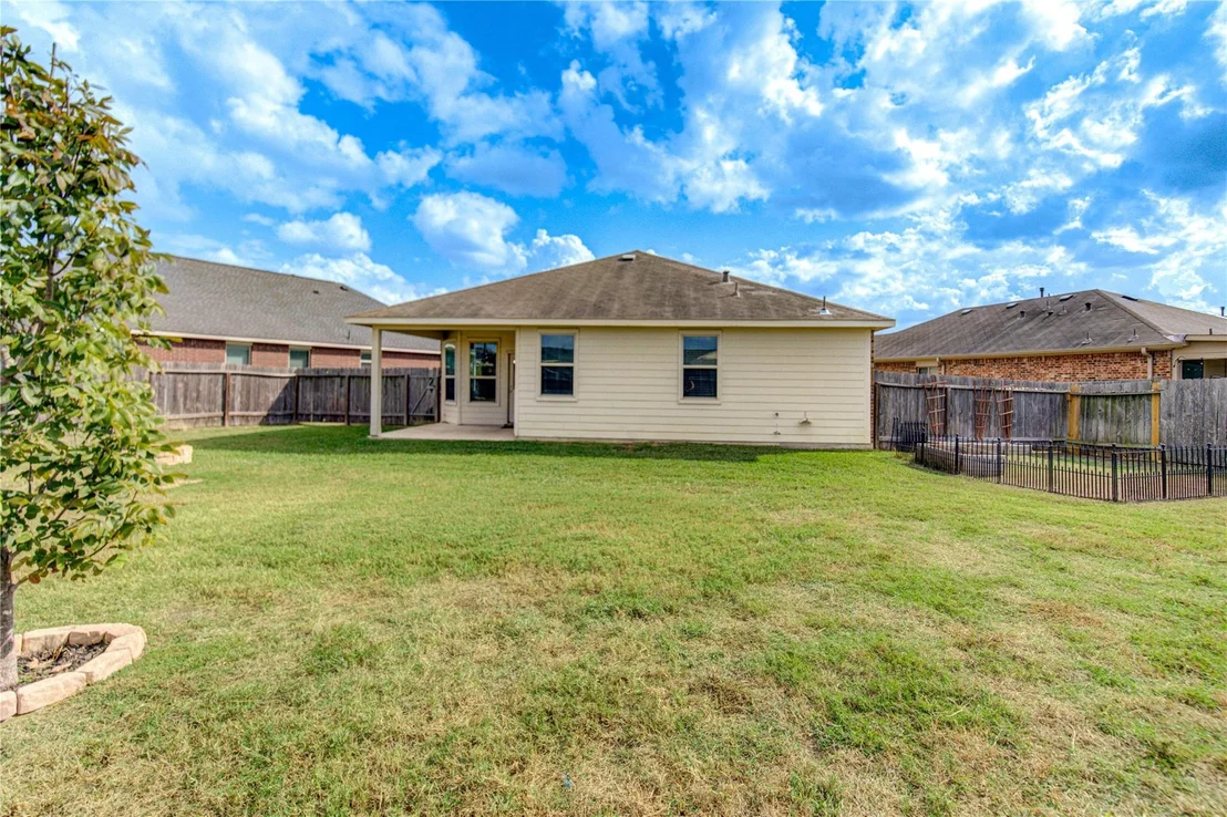 Photo of 5263 Lilac Hollow Lane