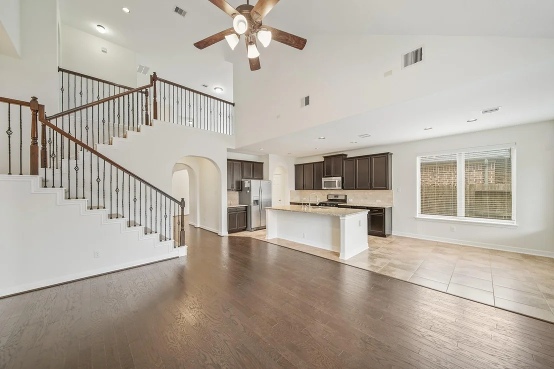Photo of 322 Lake Rim Drive