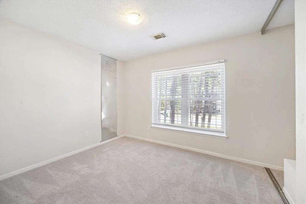 Photo of 39 Rockridge Drive