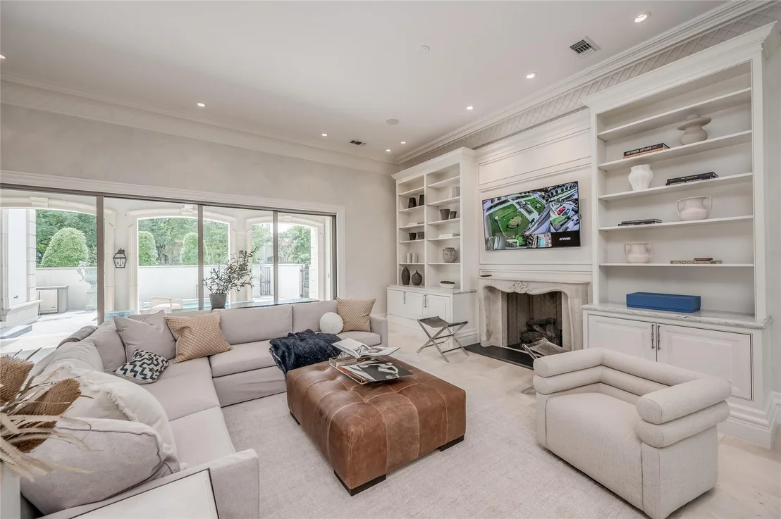 Photo of 3868 Olympia Drive