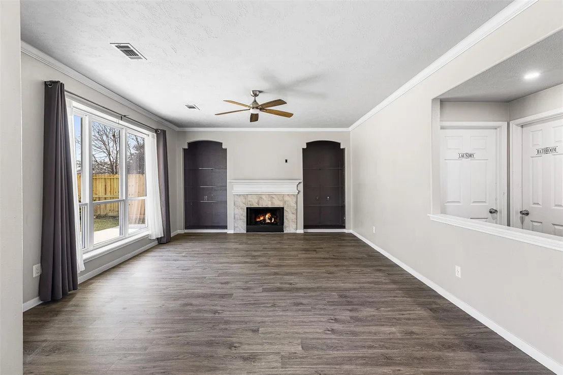Photo of 6703 Walnut Square