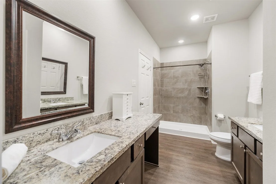 Photo of 1007 Platte River Drive