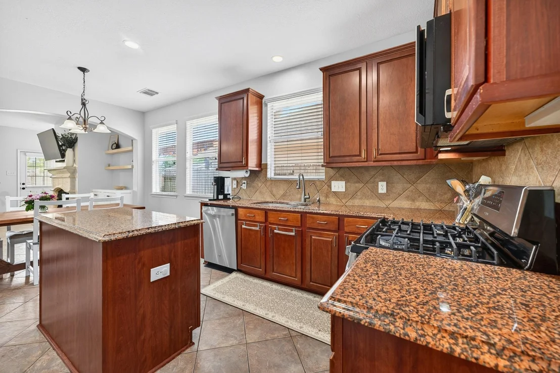 Photo of 15226 Olmstead Park Drive