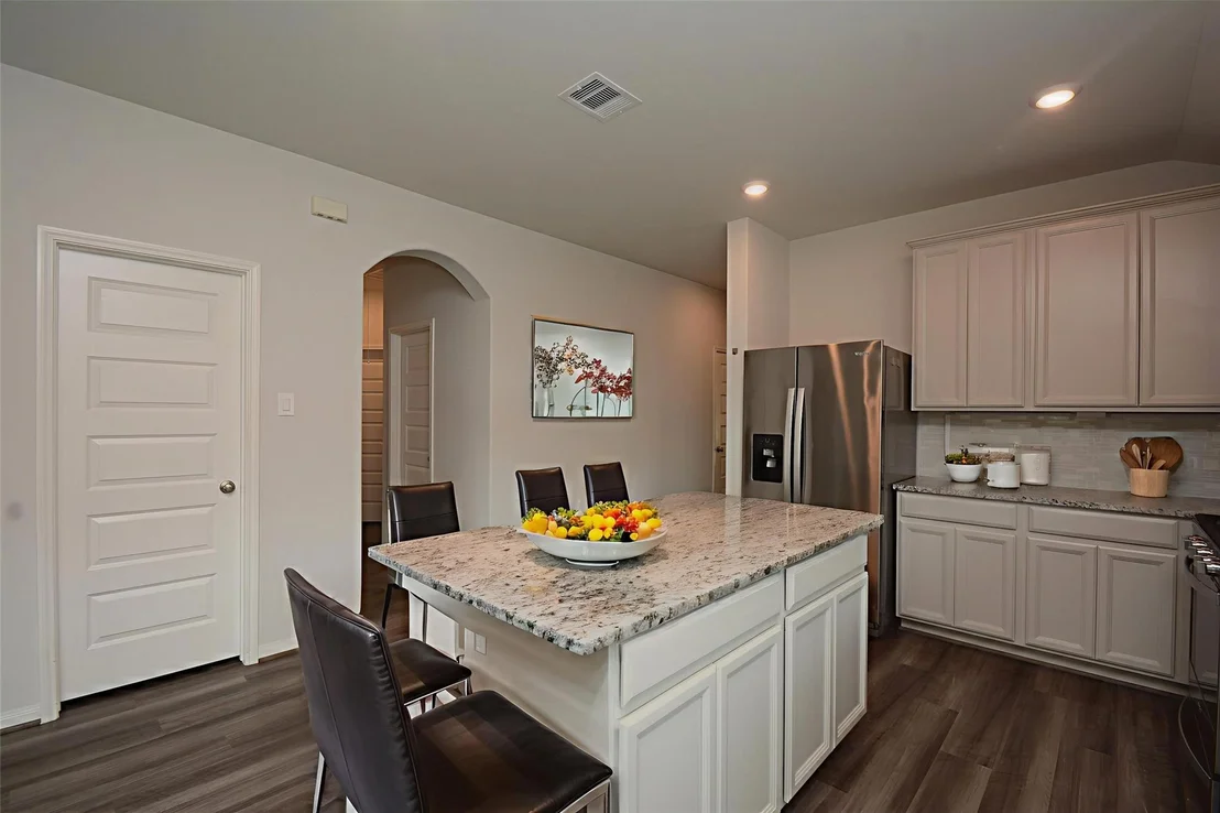 Photo of 1807 Iris Knoll Lane