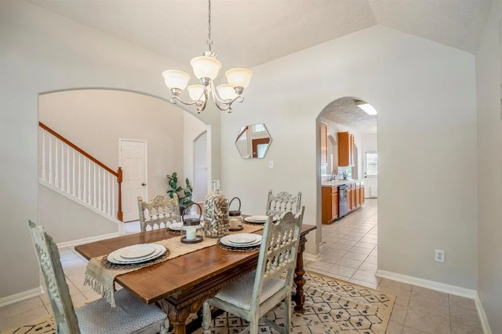 Photo of 5922 Skyhaven Lane