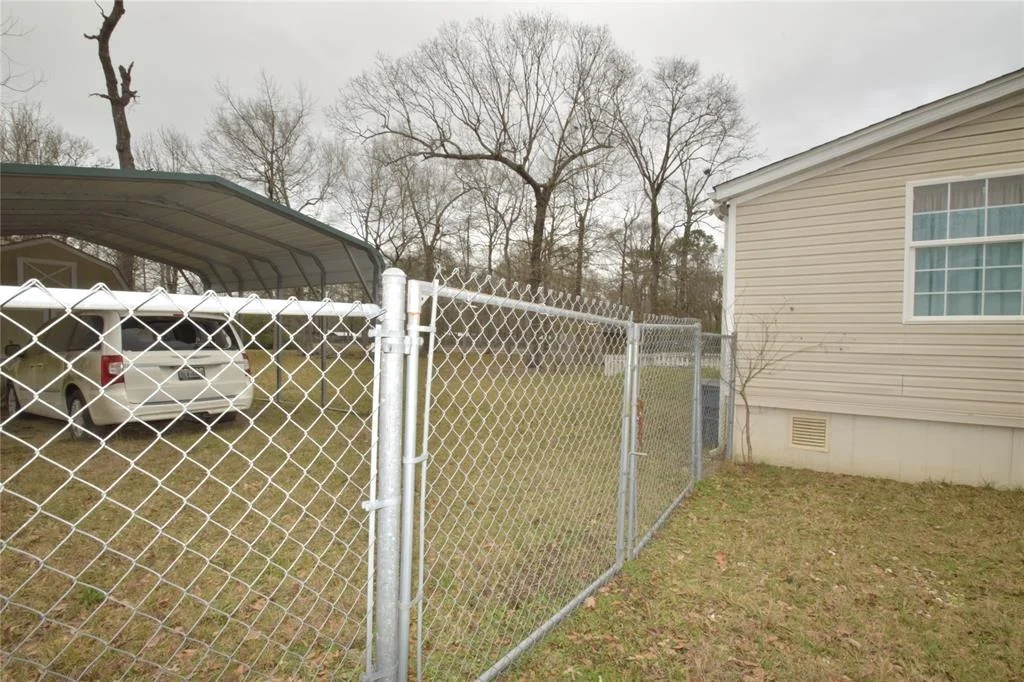Photo of 16359 Crockett Crossing