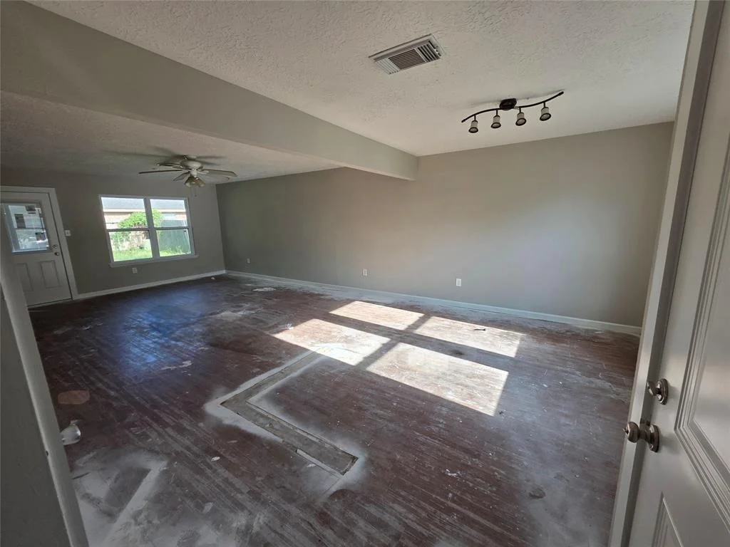 Photo of 11114 Daybreak Lane