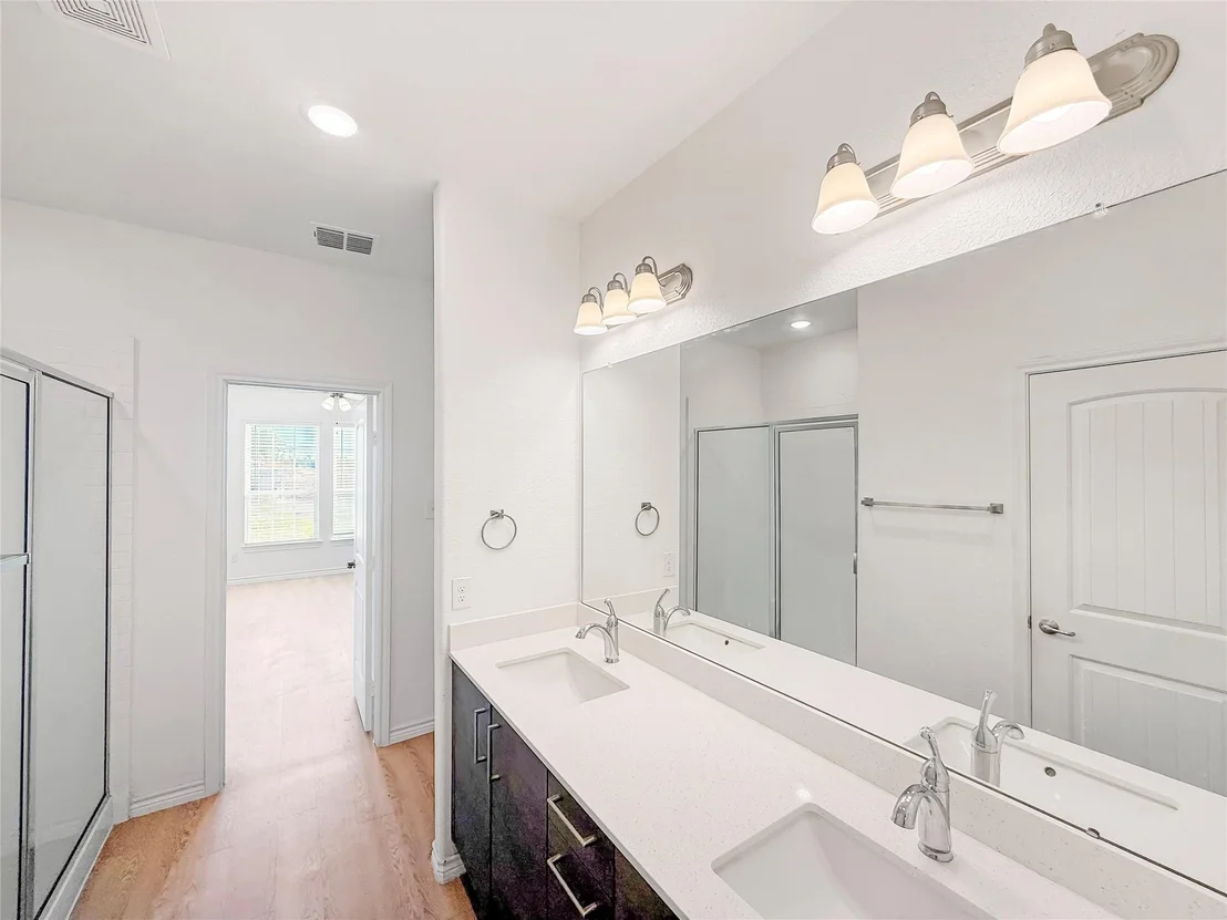 Photo of 6541 Road 5503