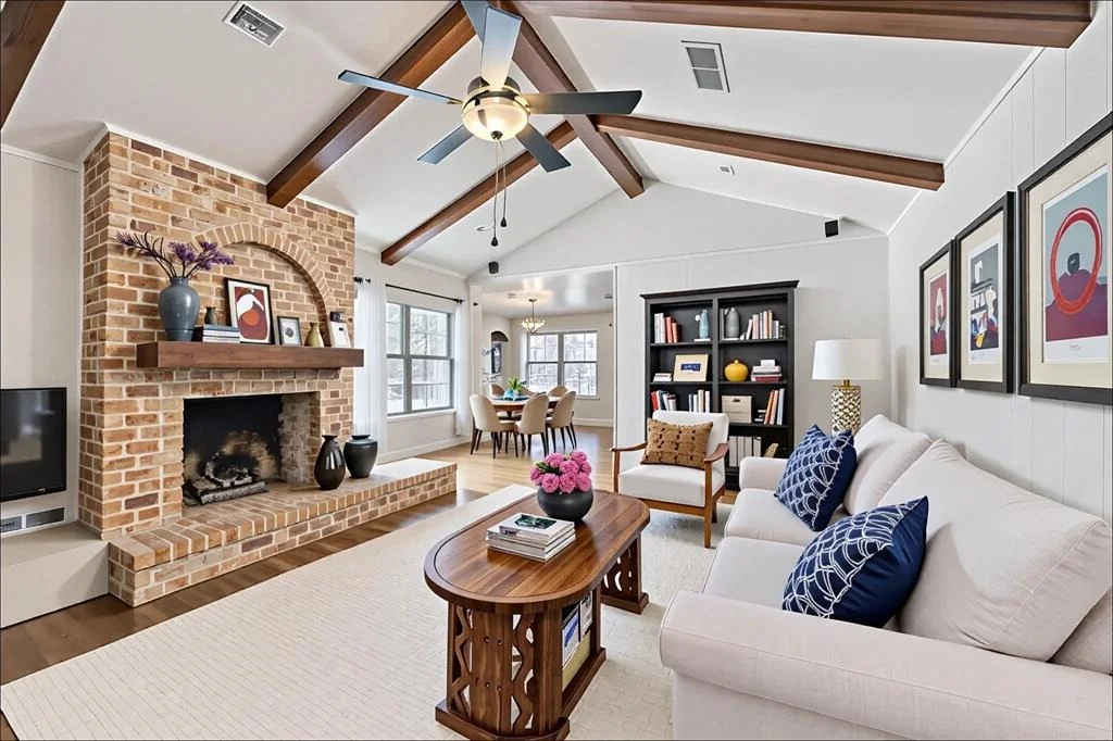 Photo of 12315 Whittington Drive