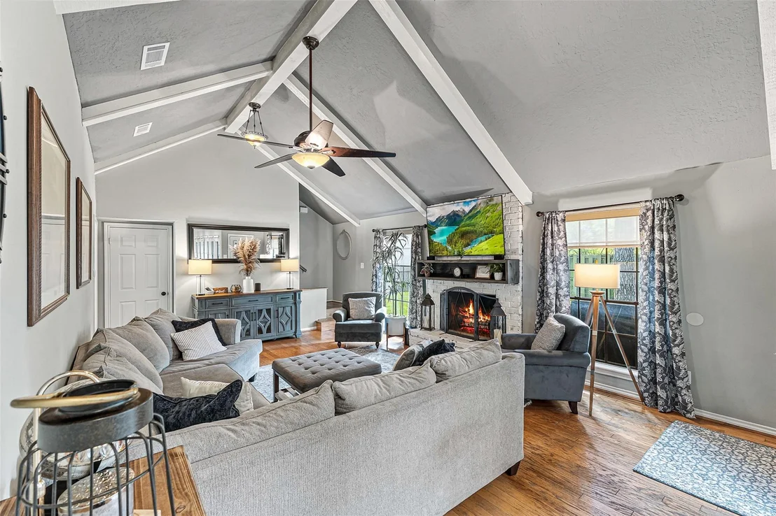 Photo of 2709 Pine Needle Lane