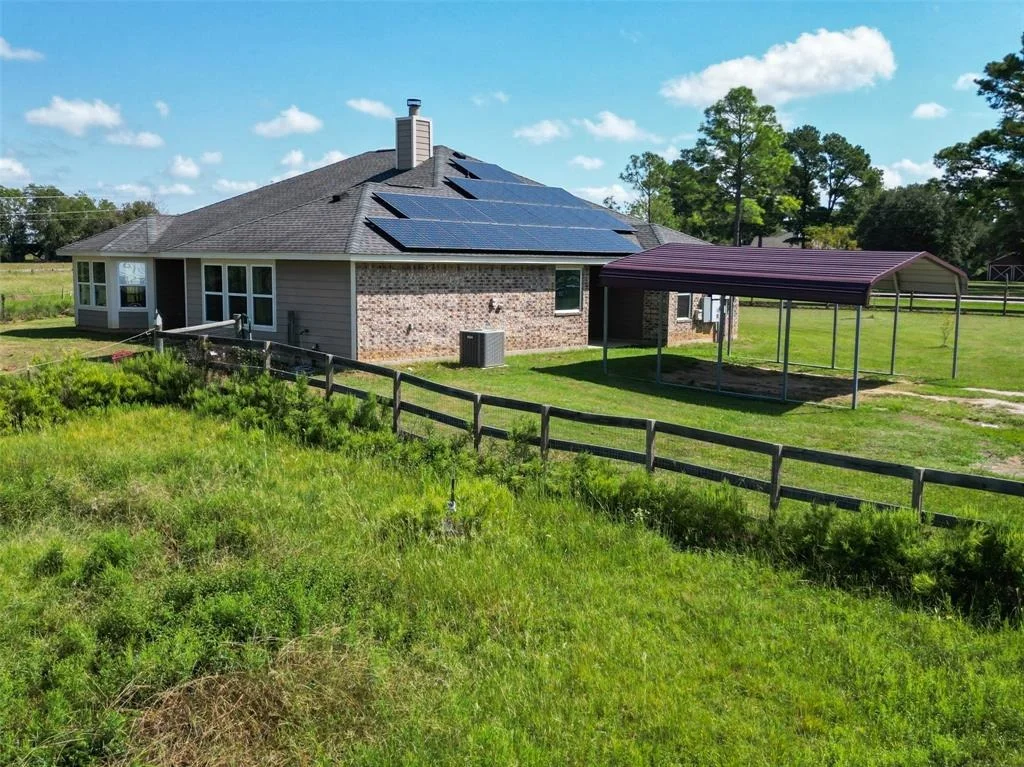 Photo of 8334 Rolling Oaks Drive