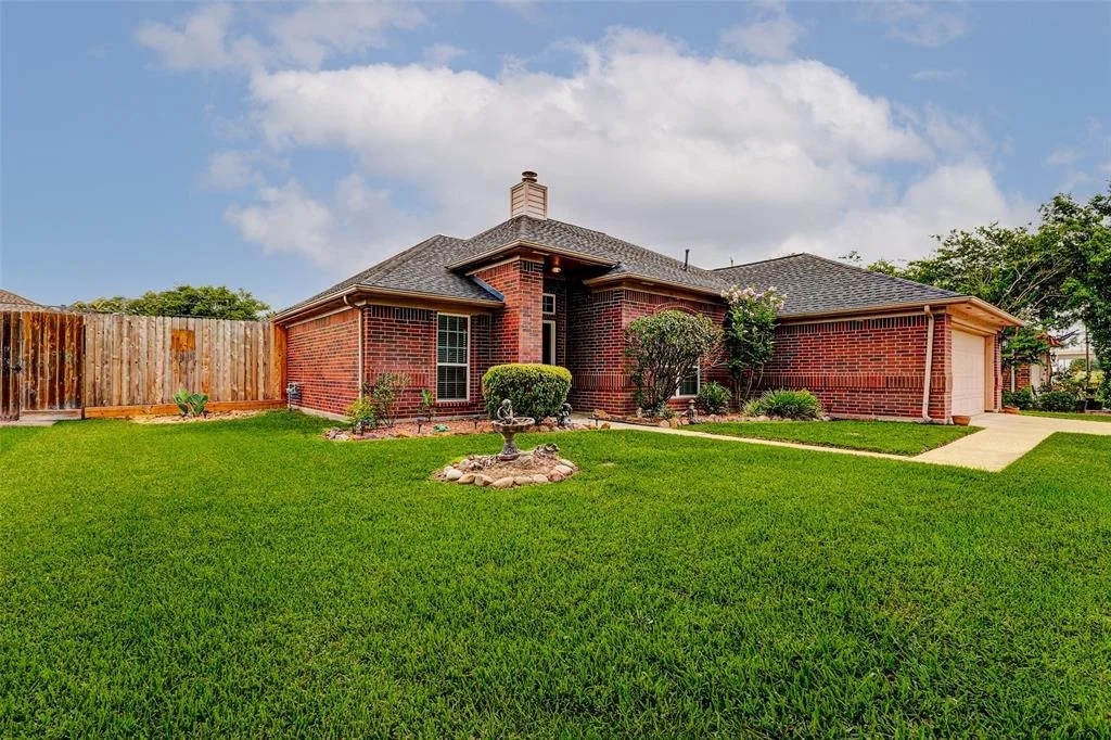 Photo of 23406 Stratsborough Drive