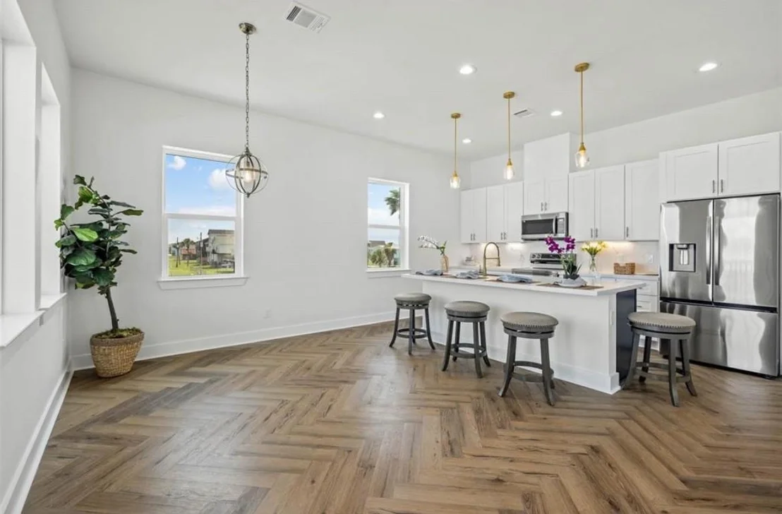 Photo of 23107 Miramar Circle