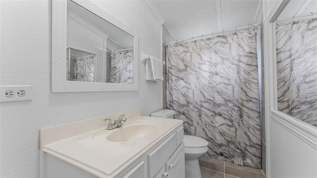 Photo of 22202 Maplewood Drive