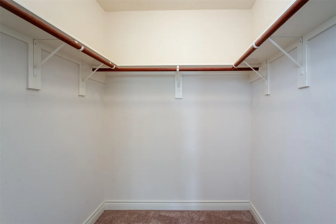 Photo of 9147 Lago Crest Drive