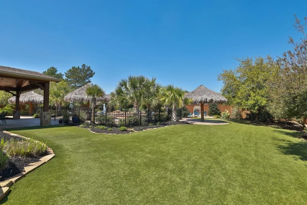 Photo of 6 White Meadow Court