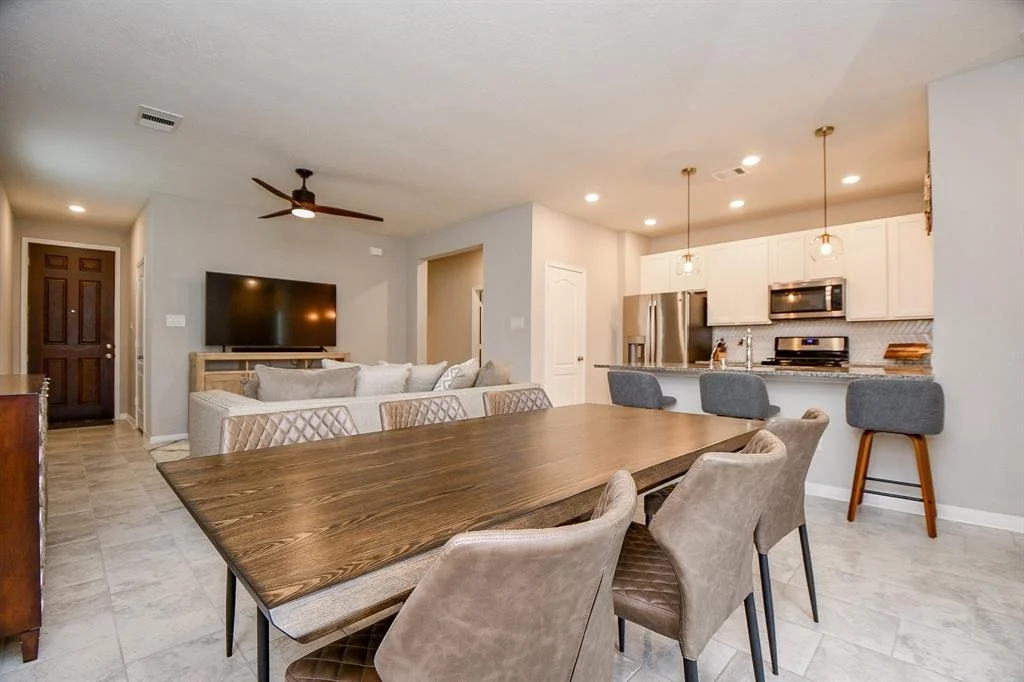 Photo of 6839 Knoll Spring Way