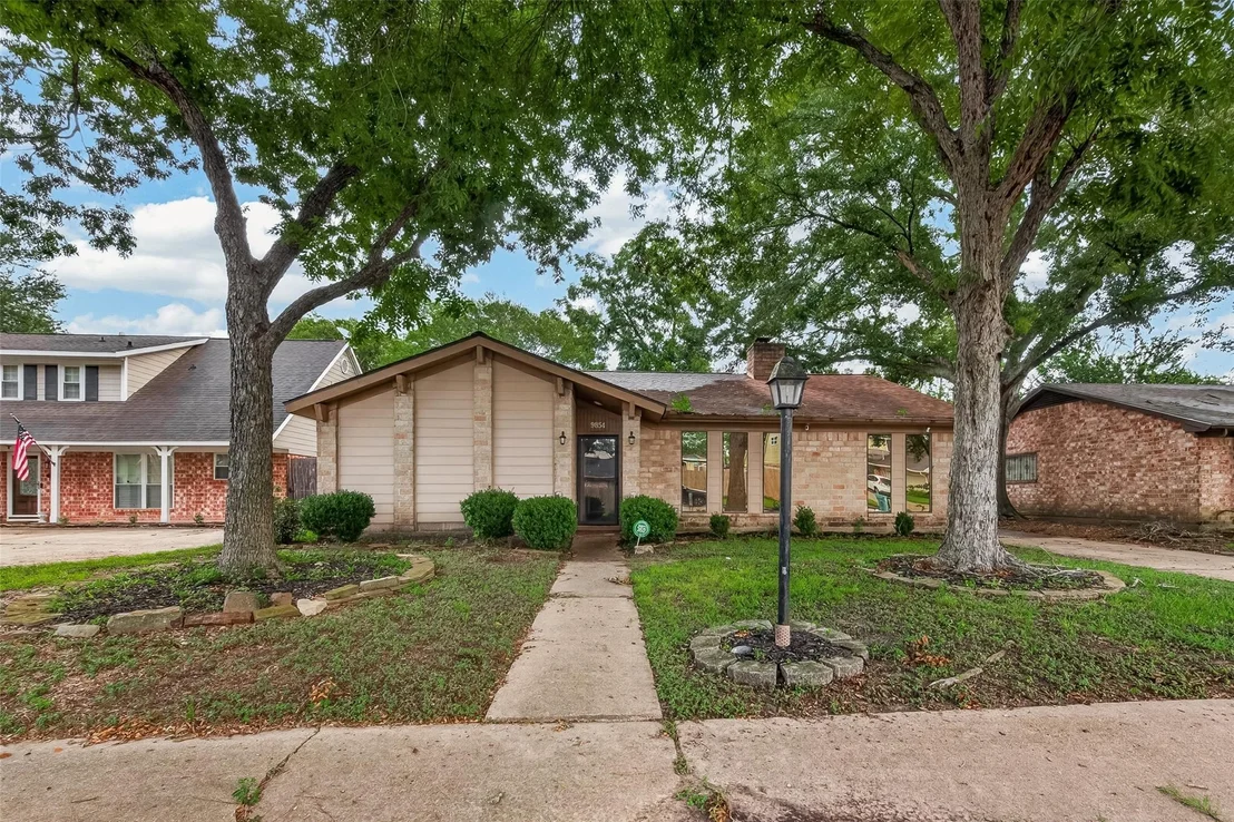Photo of 9854 Sagebark Drive
