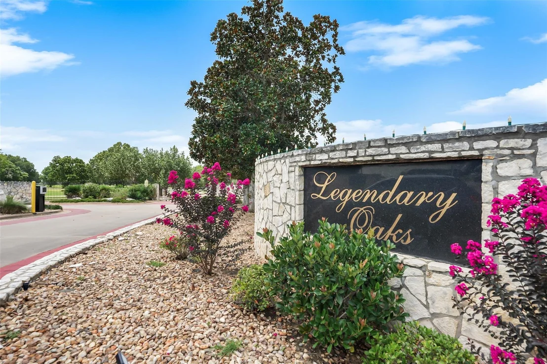Photo of 230 Lawrence Marshall Drive