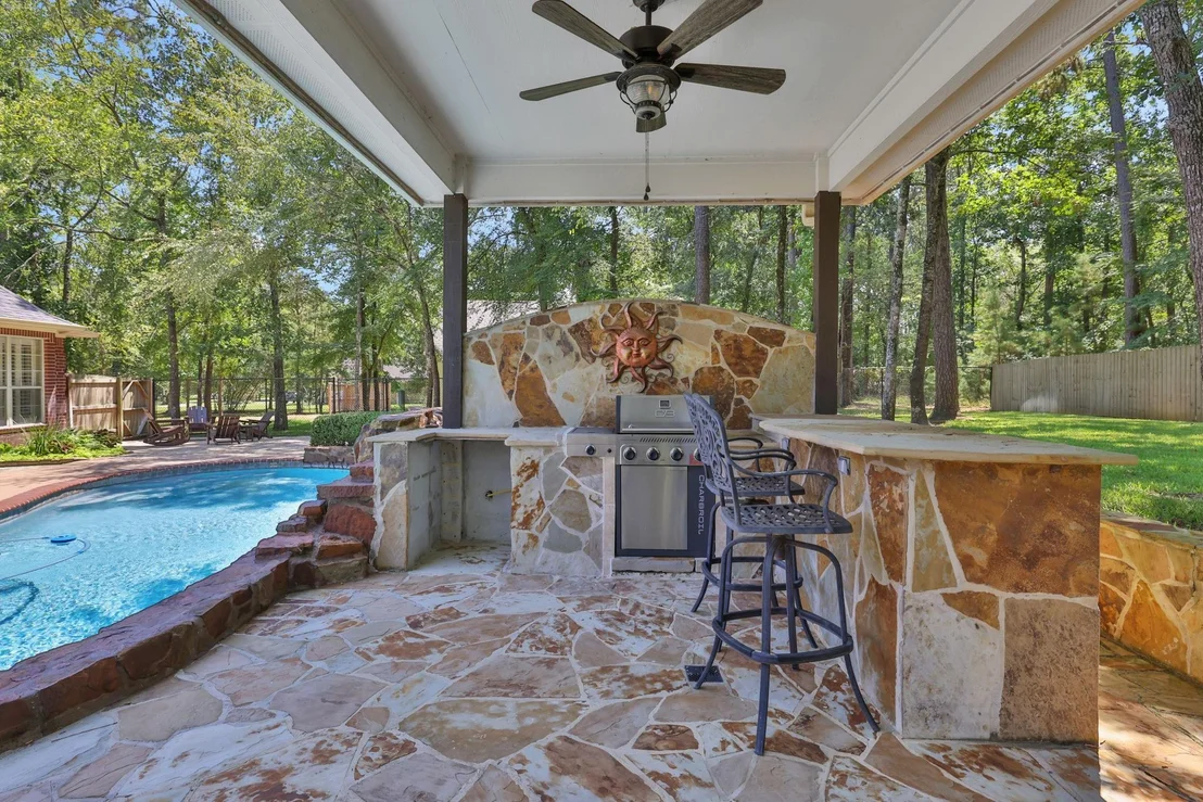 Photo of 601 Lake Grove Drive