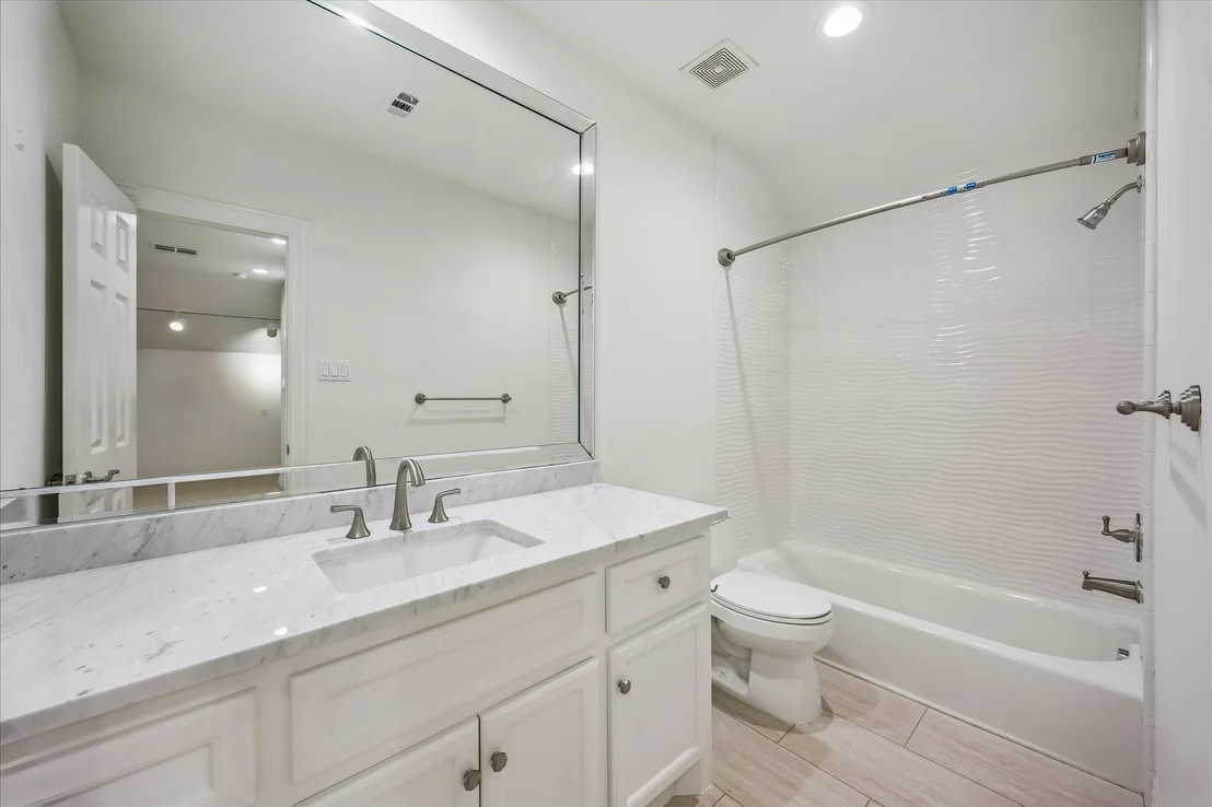 Photo of 5034 Tangle Lane
