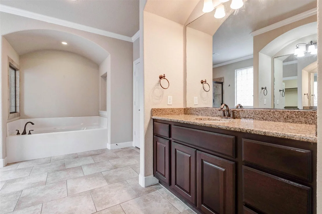 Photo of 9410 Lily Glen Lane