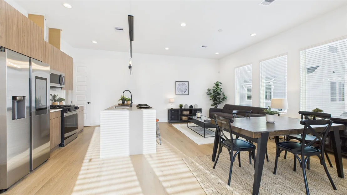 Photo of 2424 Freeman Street