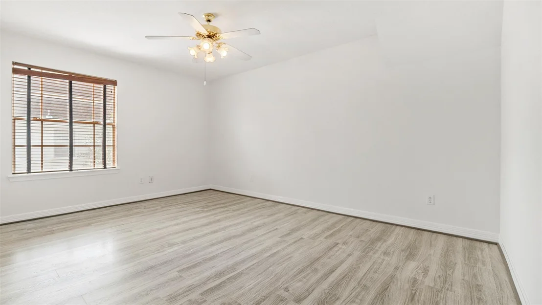 Photo of 14915 Windmill Cove Lane