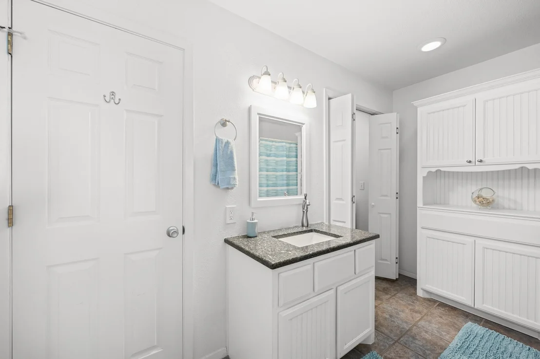 Photo of 12927 Buccaneer Parkway