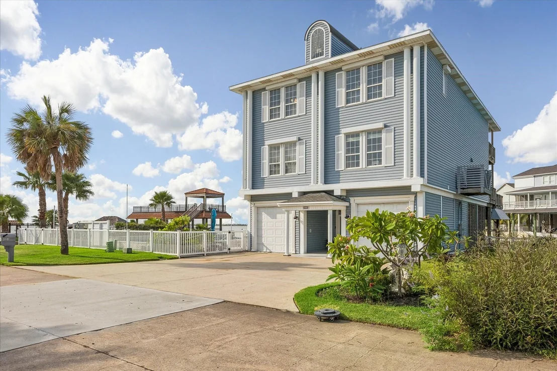 Photo of 426 Sunset Circle
