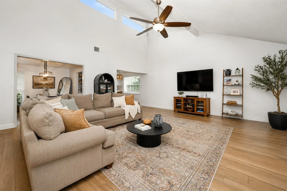 Photo of 21403 Park Bluff Drive