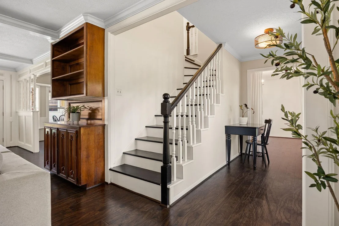 Photo of 6611 Sutter Park Lane