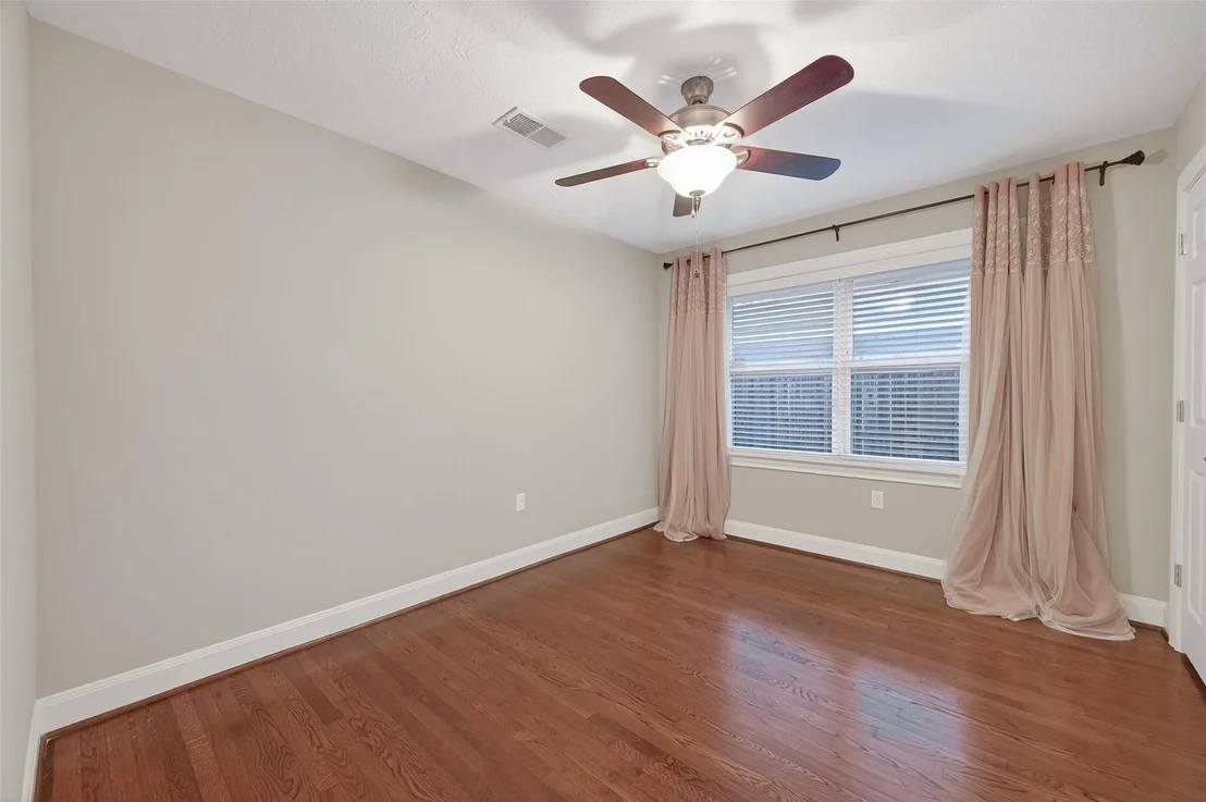Photo of 5323 Briarbend Drive